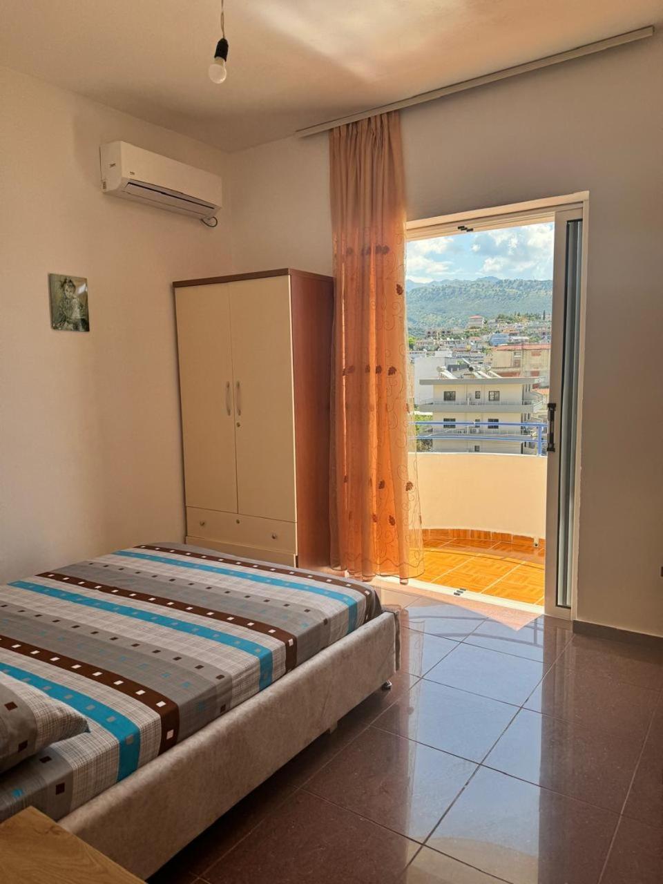 Beachfront Apartment Himarë Eksteriør billede
